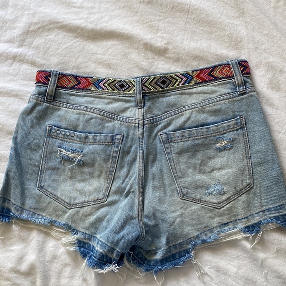 Blank NYC Denim Shorts, beaded waist - Picture 2 of 3